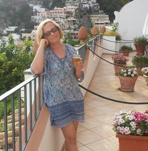 Meet your Posher, Shona